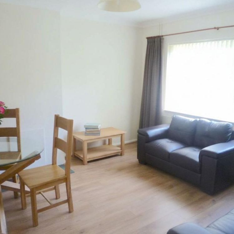 4 bedroom semi-detached house to rent - Photo 1