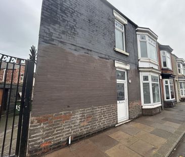 3 bedroom terraced house to rent - Photo 2