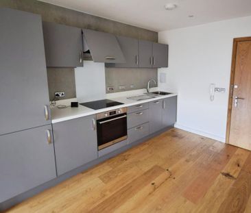 Studio to rent - Photo 4