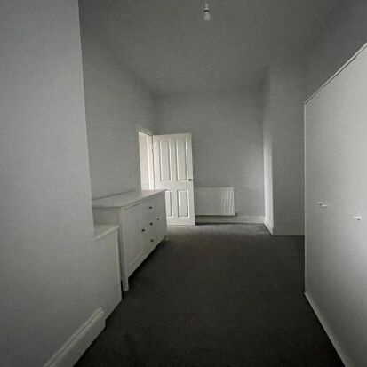 Derby Lane, Old Swan. L13 - Photo 1