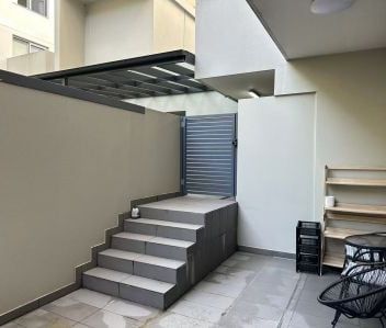 1 BEDROOM PLUS CAR SPACE FULLY FURNISHED APARTMENT - Photo 3