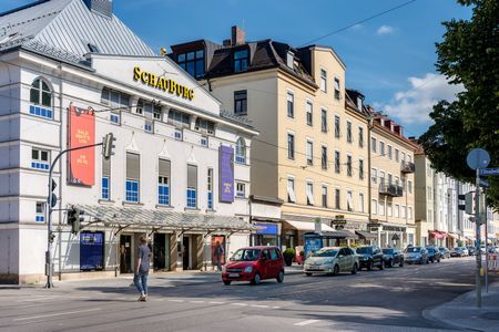 Repräsentative 4-Zimmer-Altbauwohnung in Bestlage Schwabing - Photo 2