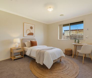 15 Edgewood Road, Roxburgh Park, Vic 3064 - Photo 3