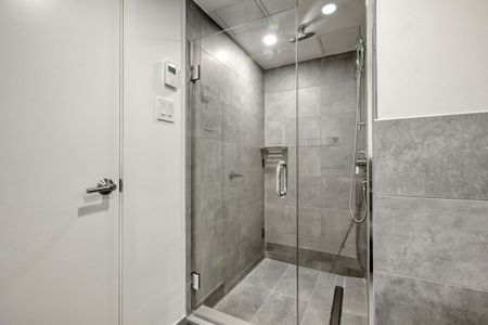 3460 Peel Street - Photo 4