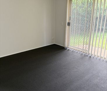 Spacious Family Home in Boondall - Photo 2