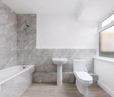 3 bedroom apartment to rent - Photo 6