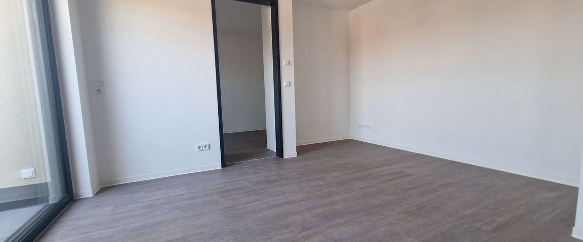 Helle 2-Raum-Dachgeschoßwohnung mit Balkon in Leipzig - Foto 1