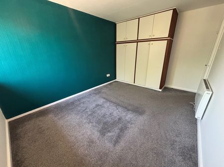 2 bedroom maisonette to rent - Photo 4