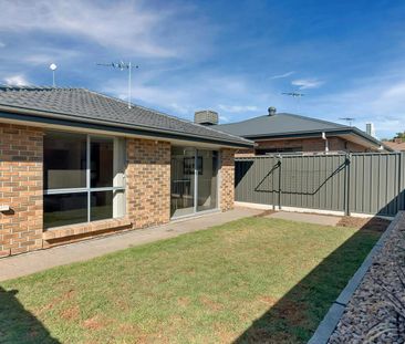 LOW MAINTENANCE MODERN LIVING - Photo 6