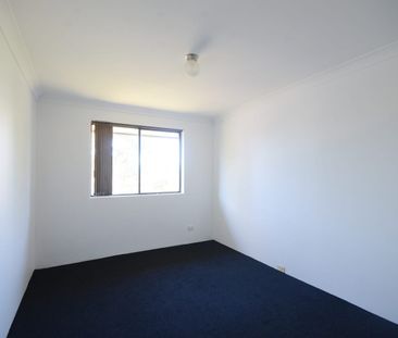 Heart of Wentworthville!! - Photo 4