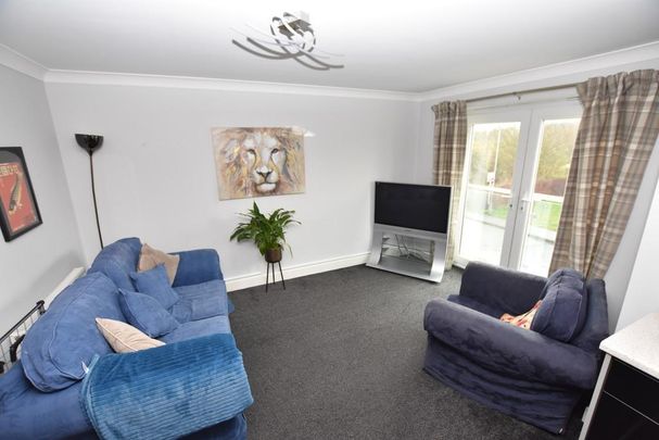 2 bedroom apartment to rent - Photo 1