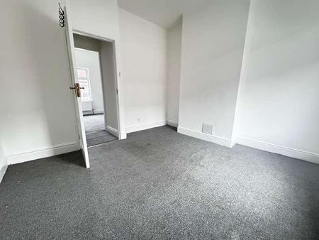 Maida Street, Manchester, M12 - Photo 2