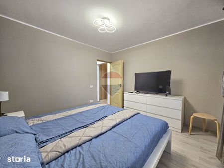 Apartament cu 3 camere de inchiriat renovat modern ICIL Constanta - Fotografie 4