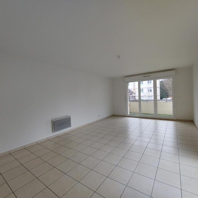 Location Appartement 4 pièces 93m² LE PETIT QUEVILLY 76140 - Photo 1