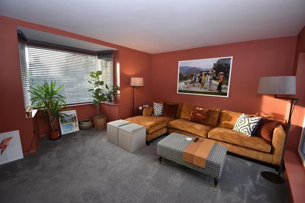 4 bedroom detached house to rent - Photo 1