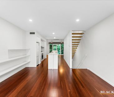 8 Bluebell Street, O'Connor ACT 2602 - House For Rent | Domain - Photo 4