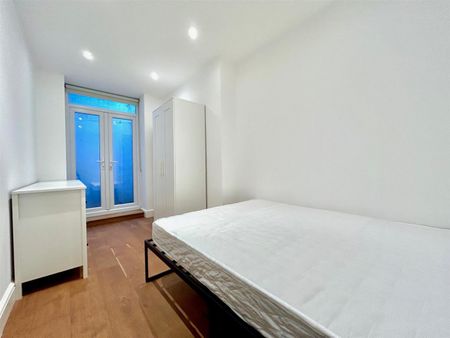 Southerton Road, Hammersmith, W6, London - Photo 4