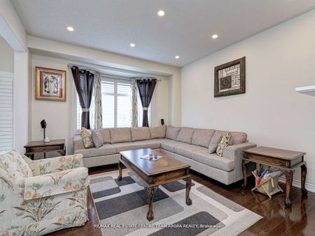 For Lease - 3 Bittersweet Road, Brampton, Ontario - Photo 4
