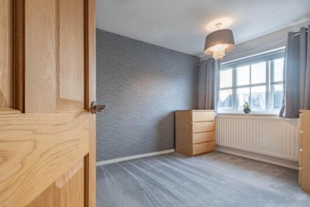 3 bedroom semi-detached house to rent - Photo 3