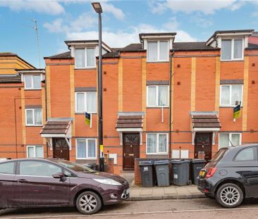 5 bedroom house to rent - Photo 2