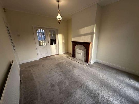 Ashtree Avenue, Grimsby, DN34 - Photo 1