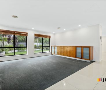 Spacious 4 Bedroom Family Home - Photo 5