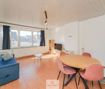 Ruim 2 slpk-appartement aan station Gent-Sint-Pieters - Photo 4