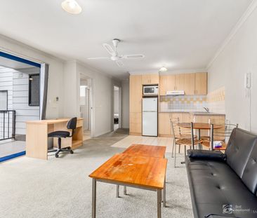 For Lease: Fully Furnished 2-Bedroom Apartment – Prime Location in ... - Photo 5