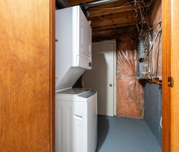 For Lease - 4354 Waterford Crescent Unit# Bsmt, Mississauga, Ontario - Photo 2