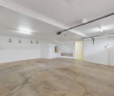 37 Ruby Street, Balwyn VIC 3103 - House For Rent | Domain - Photo 4