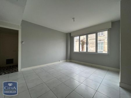 Location Appartement 3 pièces 60m² BORDEAUX 33800 - Photo 2