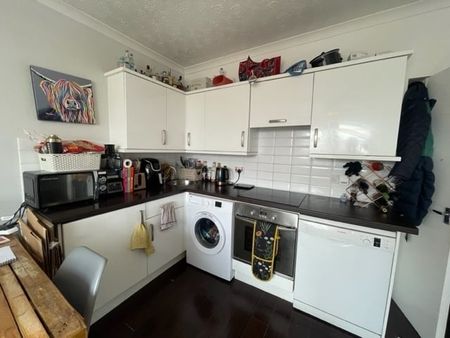 Upper Belgrave Road, Bristol - Photo 3