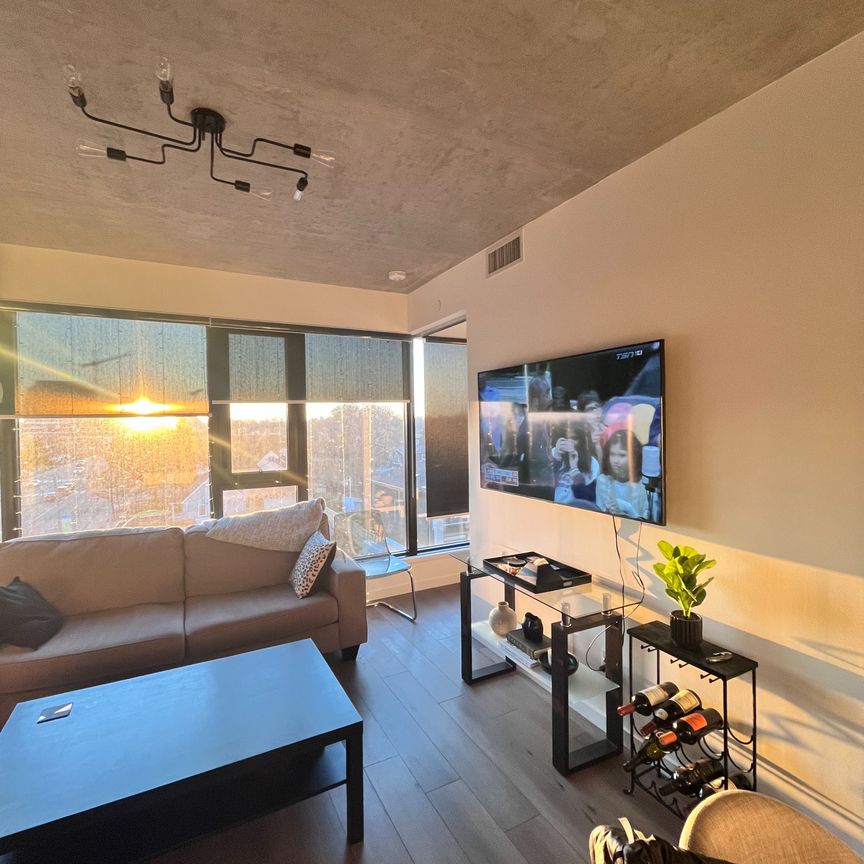 For Lease - 7 Smith Crescent Unit# 419, Toronto, Ontario - Photo 1