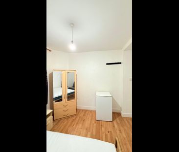 Room in a Shared House, Handsworth Road, N17 - Photo 2