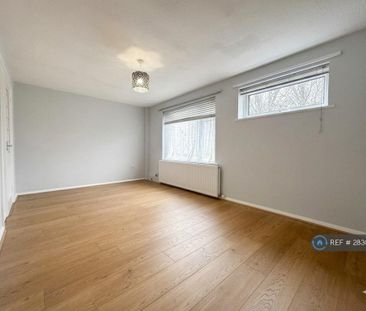 3 bedroom terraced house to rent - Photo 6