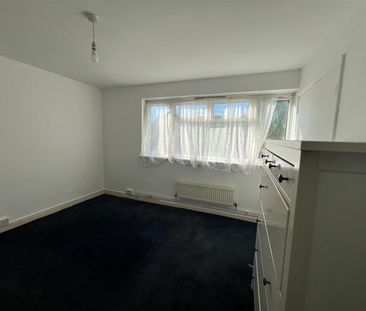 Jasmine Gardens, Croydon - Photo 3