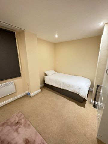 1 Bed Flat, Portland Street, SO14 - Photo 5