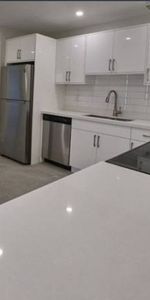 Amazing Yonge & Eglinton- Newly Renovated Large 2 bed. Duplex House - Photo 3