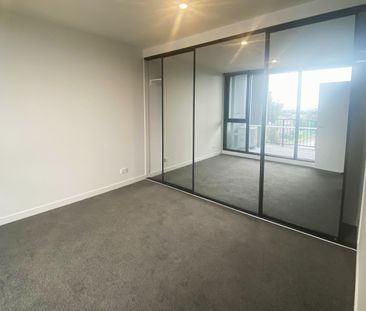403a/72 Ascot Vale Road, Flemington VIC 3031 - Apartment For Rent |... - Photo 4