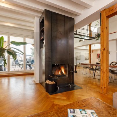 The big Space - Photo 1