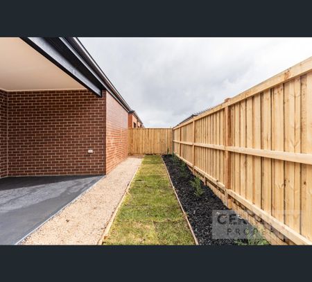 15 Atherton St,, Beveridge, Vic 3753 - Photo 5