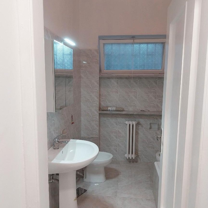 Appartamento con contratto transitorio - Photo 1
