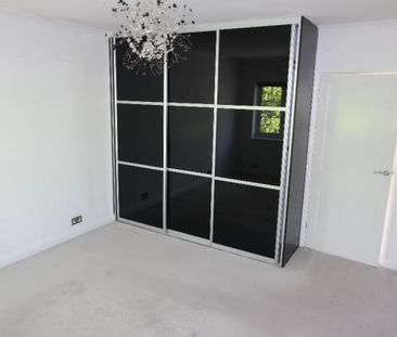 3 bedroom apartment to rent - Photo 5