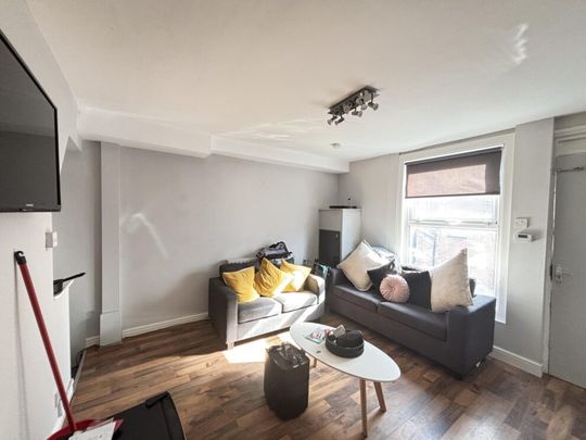 3 Ash View, Leeds, LS6 3JH - Photo 1