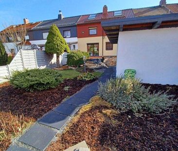 Wunderschönes Reihenmittelhaus nach Sanierung ab 04.2026 Zwickau st... - Foto 6
