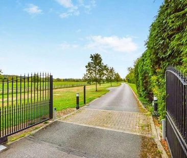 Summer Close, Byfleet, West Byfleet, Surrey, KT14 - Photo 5