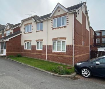 Hamilton Court - Photo 5