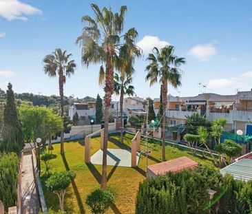 Alquiler de casa o chalet independiente en Los Balcones - Los Altos... - Photo 5