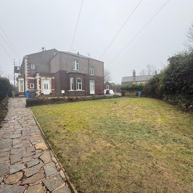 8 bedroom house share to rent - Photo 1