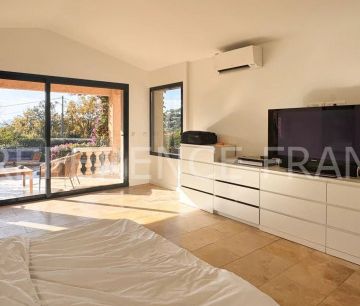 Villa • Mougins - Photo 4